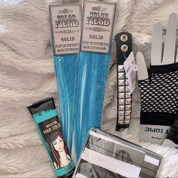 Hot Topic Y2K punk lot NWT leather bracelets, etc - Picture 2 of 5